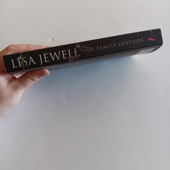 The Family Upstairs by Lisa Jewell - Picture 3 of 3